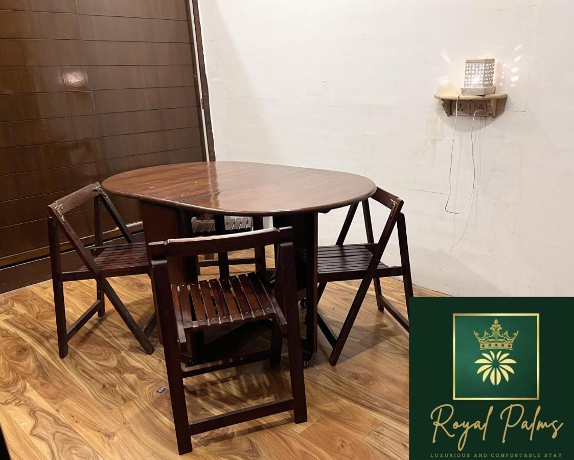 Royal Palms Luxury Service Apartment Нагпур Екстериор снимка